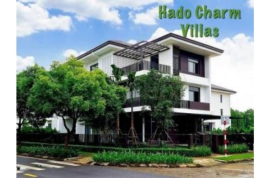 HADO CHARM VILLAS - Dự án xanh sinh thái bậc nhất thủ đô    Phân phối chính thức bởi QTC Land   Vị trí: Km số 11, Đại lộ Thăng Long, An Thượng + Song Phương, Hoài Đức, Hà Nội Quy mô dự án: 30ha đồng bộ hạ tầng cảnh quan và tiện ích nội khu với 528 căn nhà